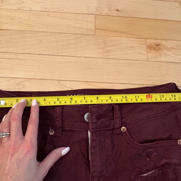 American Eagle Outfitters Shortie Burgundy Shorts Size 6 - Picture 5 of 9